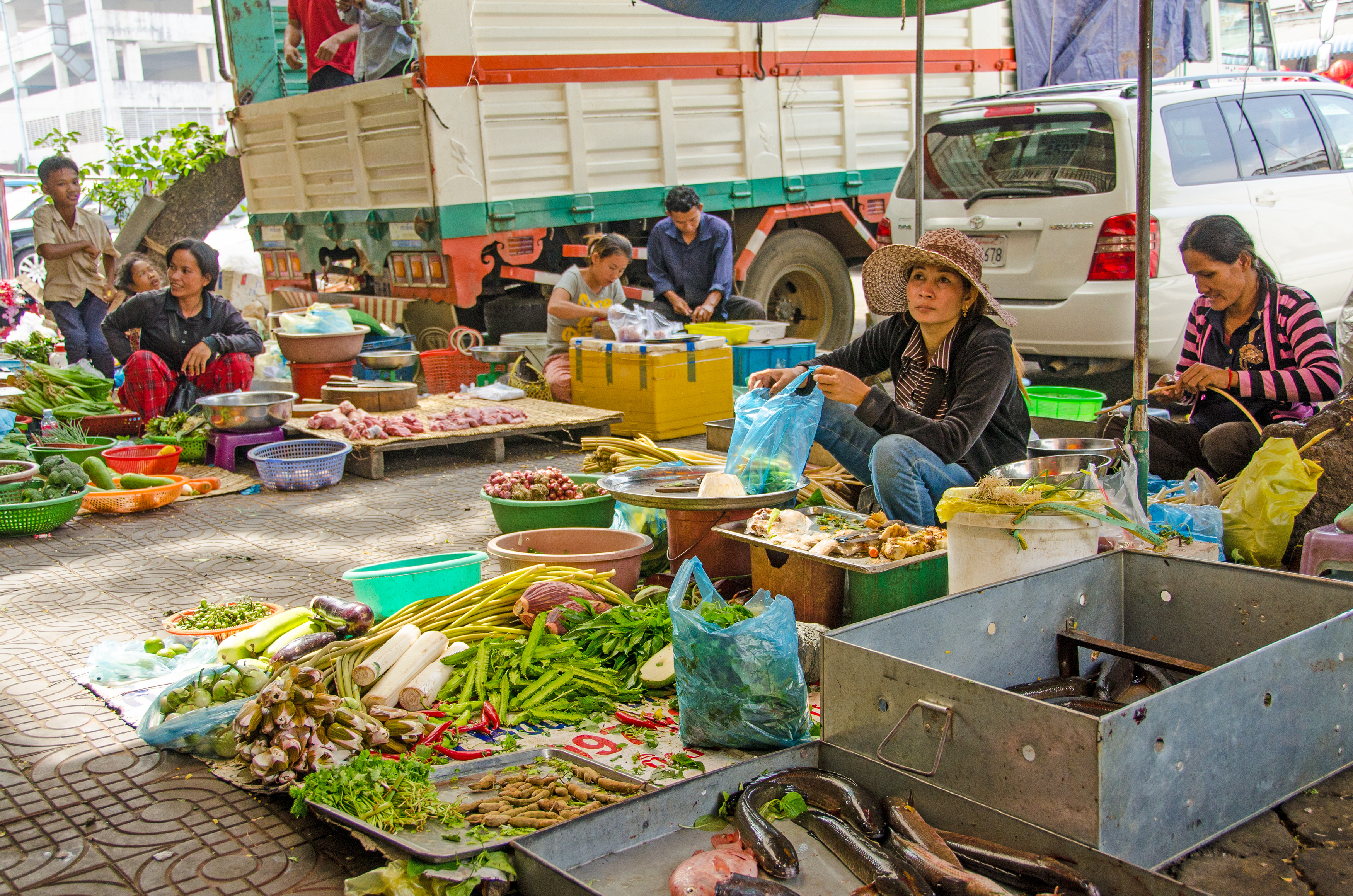 Cambodia's third largest MFI, Sathapana, merges with Maruhan Japan Bank Plc.